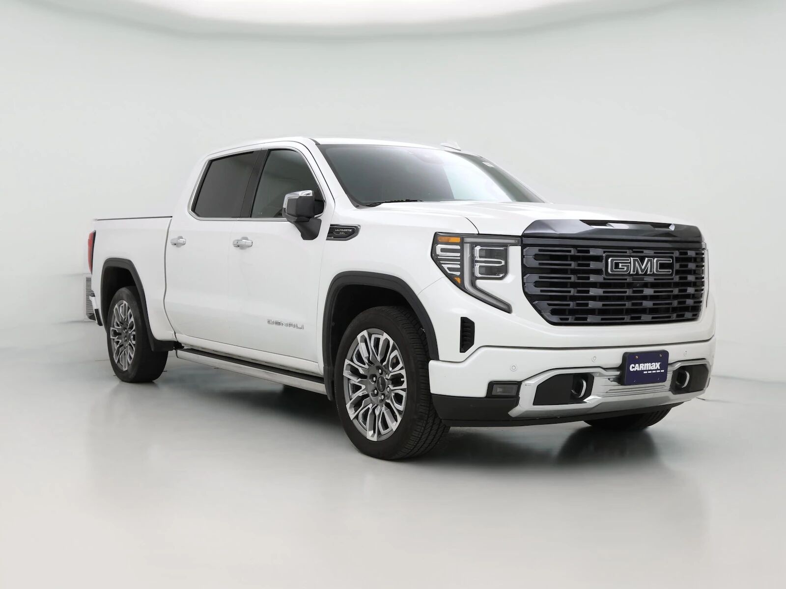 2023 GMC Sierra
