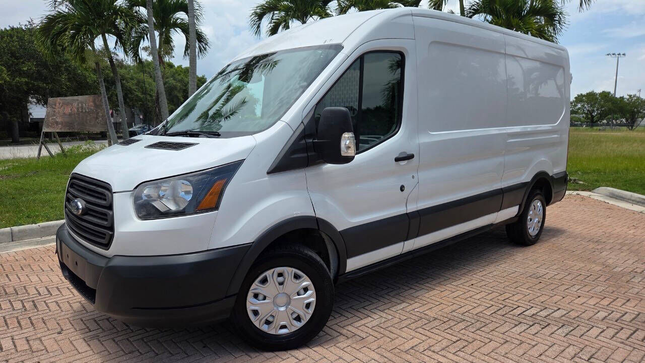 2018 FORD Transit