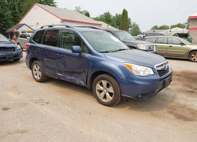 2014 SUBARU Forester