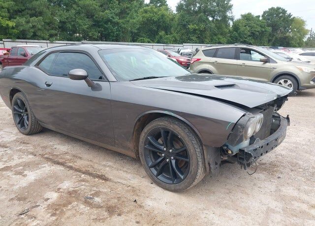 2016 DODGE Challenger