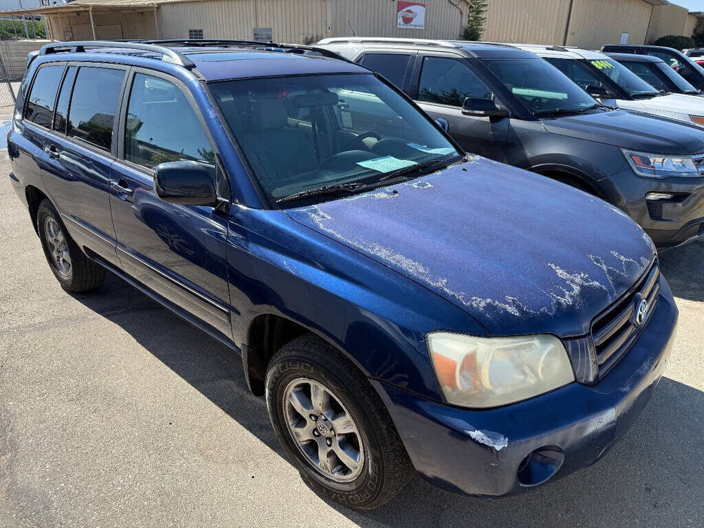 2004 TOYOTA Highlander