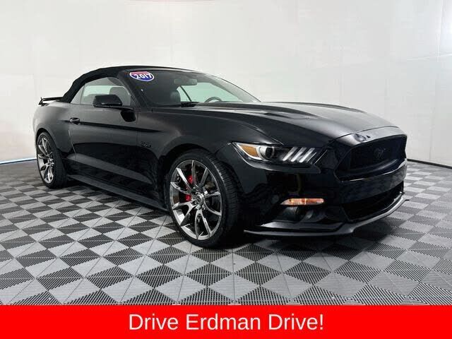 2017 FORD Mustang