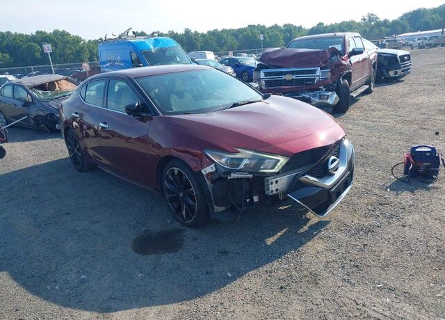 2017 NISSAN Maxima