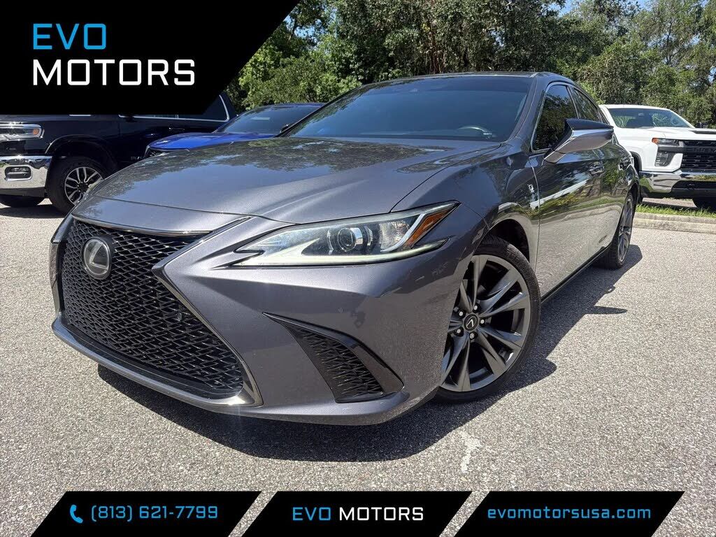 2019 LEXUS ES