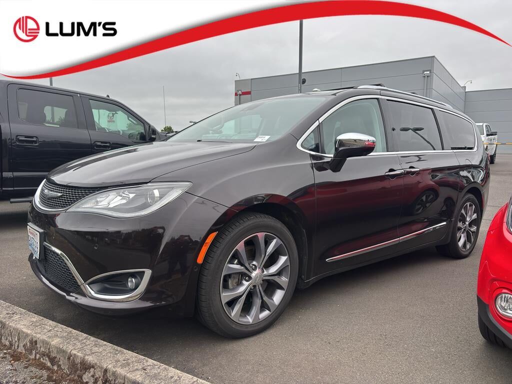 2017 CHRYSLER Pacifica