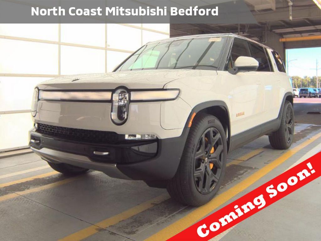 2024 RIVIAN R1S