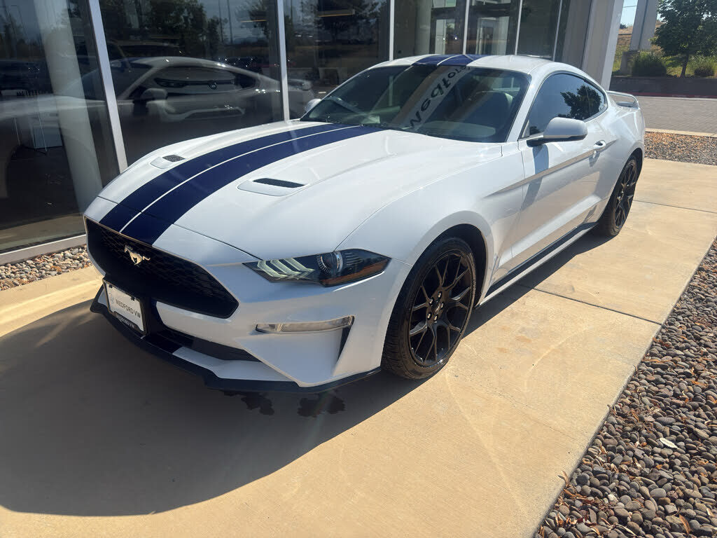 2018 FORD Mustang