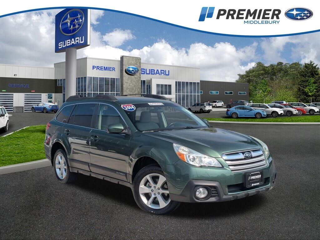 2014 SUBARU Outback