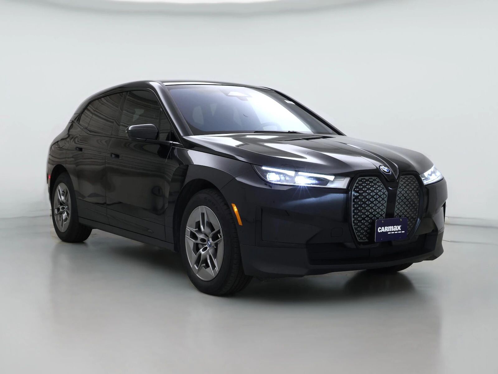 2023 BMW ix