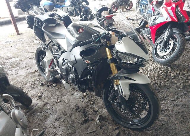 2025 HONDA CB