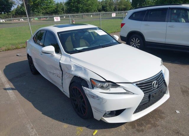 2015 LEXUS IS