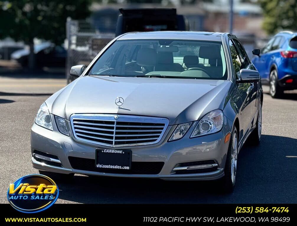 2012 MERCEDES-BENZ E-Class