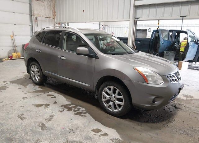 2011 NISSAN Rogue
