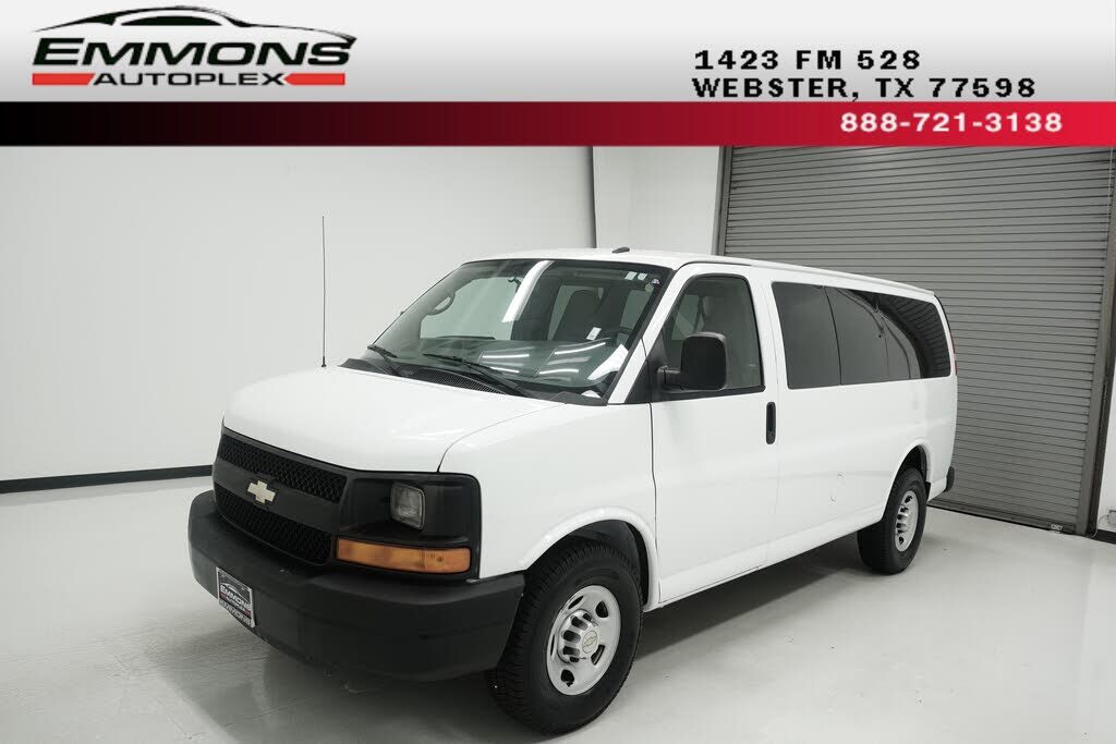 2013 CHEVROLET Express
