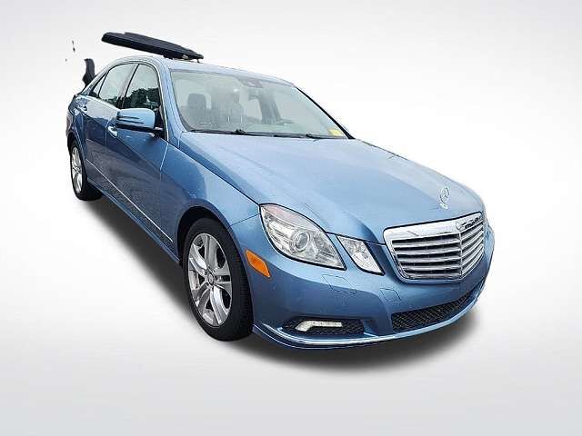 2010 MERCEDES-BENZ E-Class