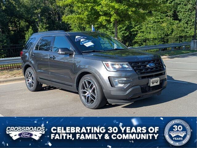2017 FORD Explorer