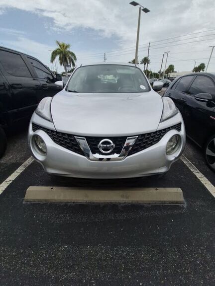 2015 NISSAN Juke