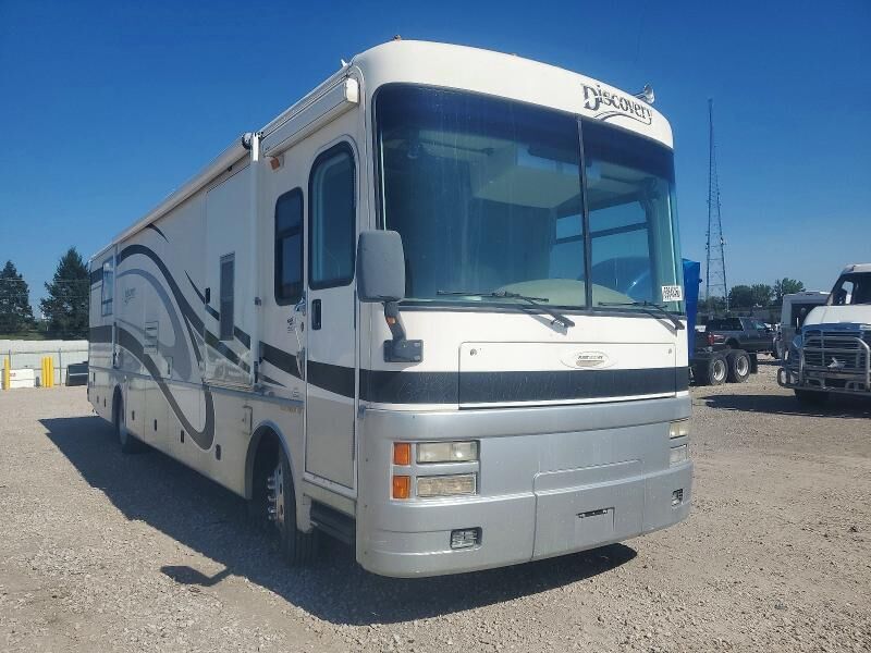 2002 FREIGHTLINER XC Chassis