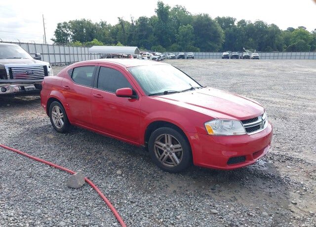 2011 DODGE Avenger