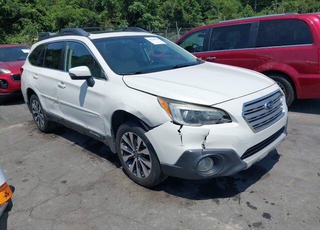 2016 SUBARU Outback