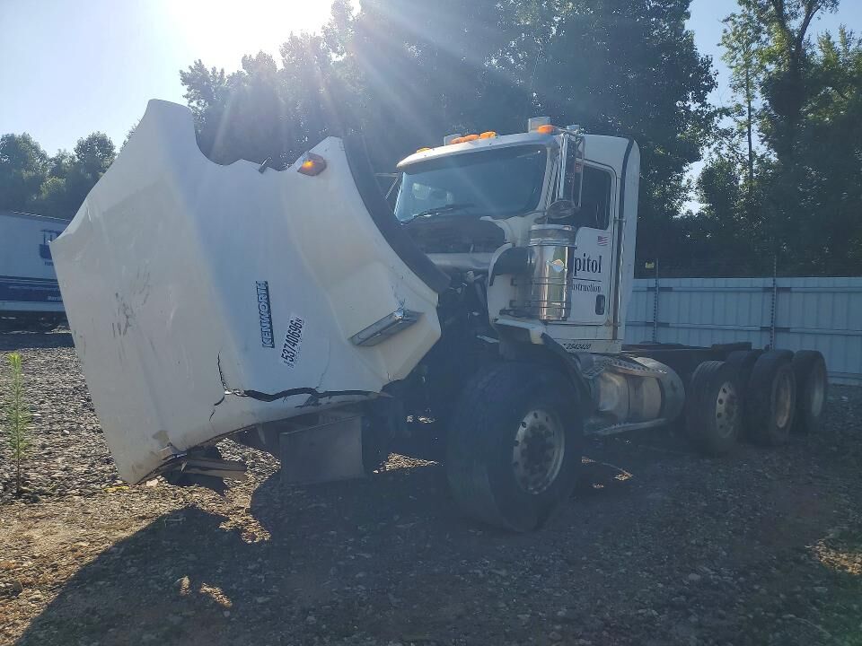 2019 KENWORTH T8 Series
