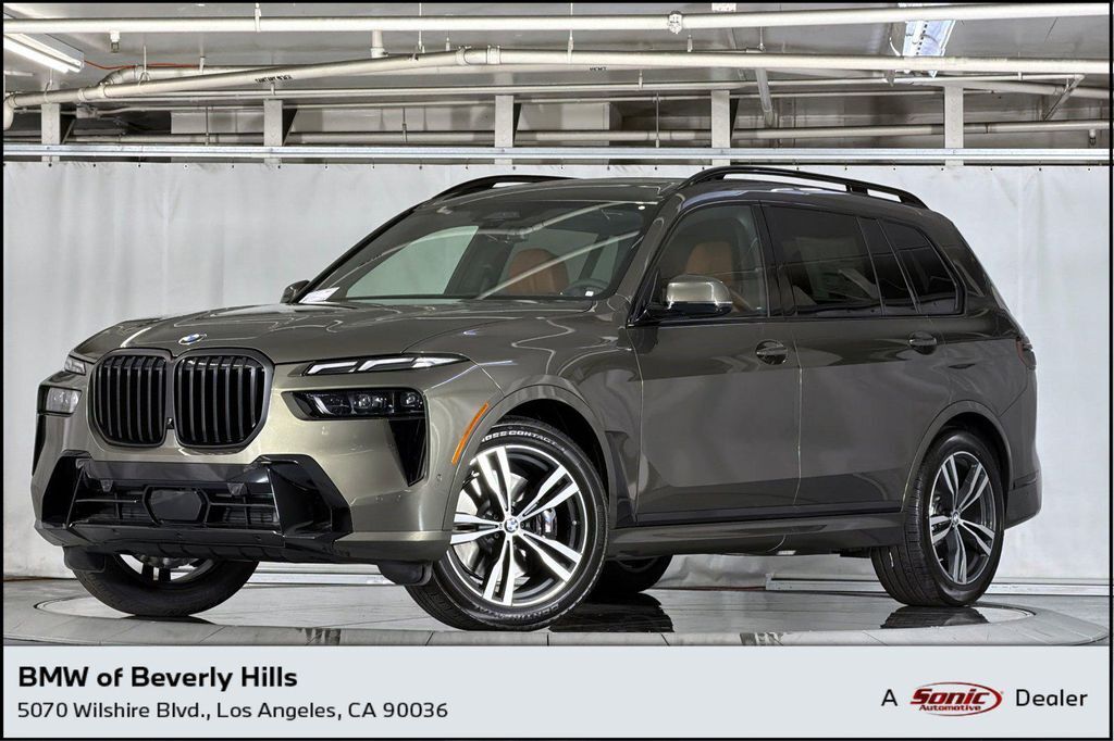 2027 BMW X7