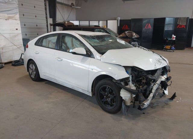 2017 HYUNDAI Ioniq
