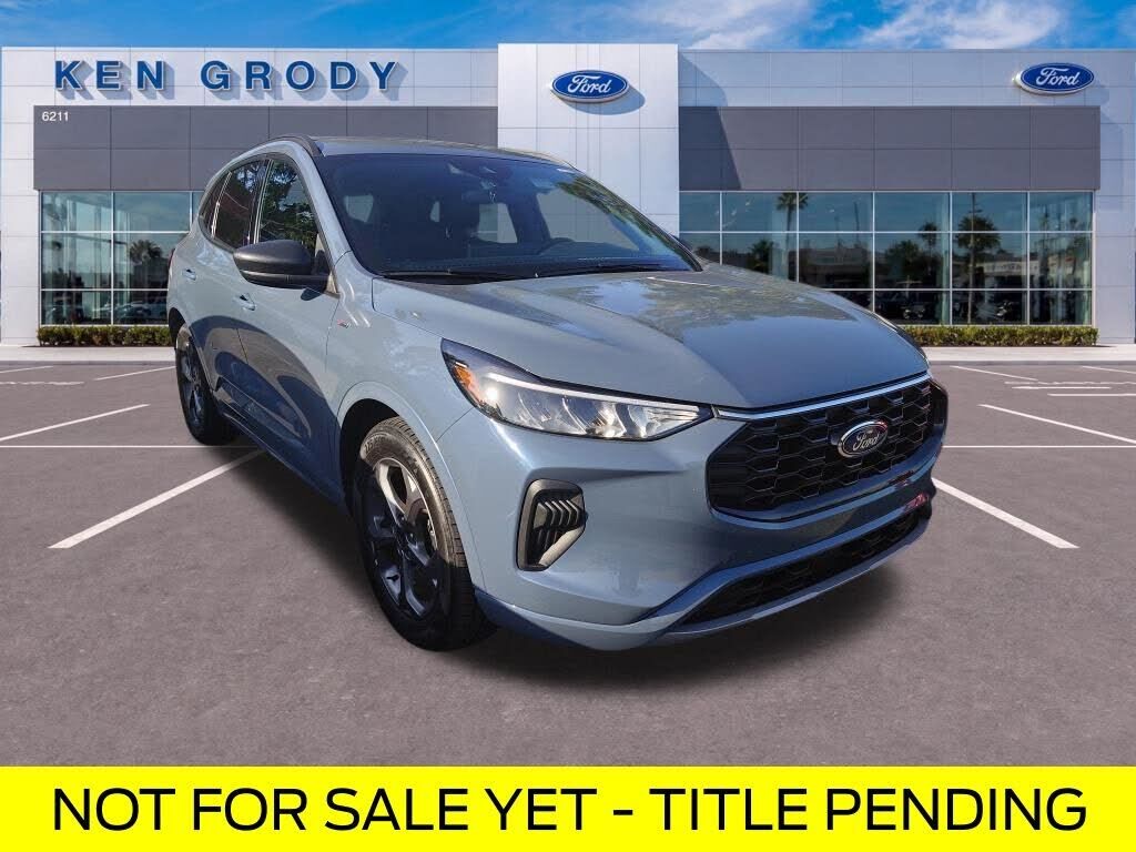 2024 FORD Escape