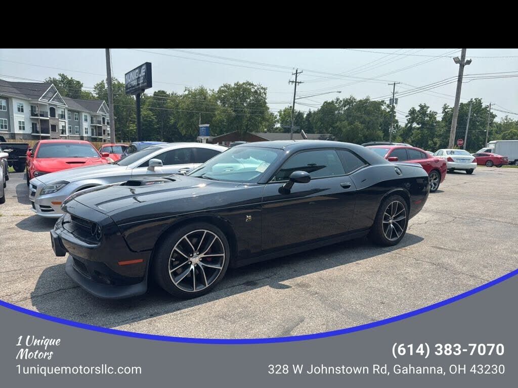 2016 DODGE Challenger