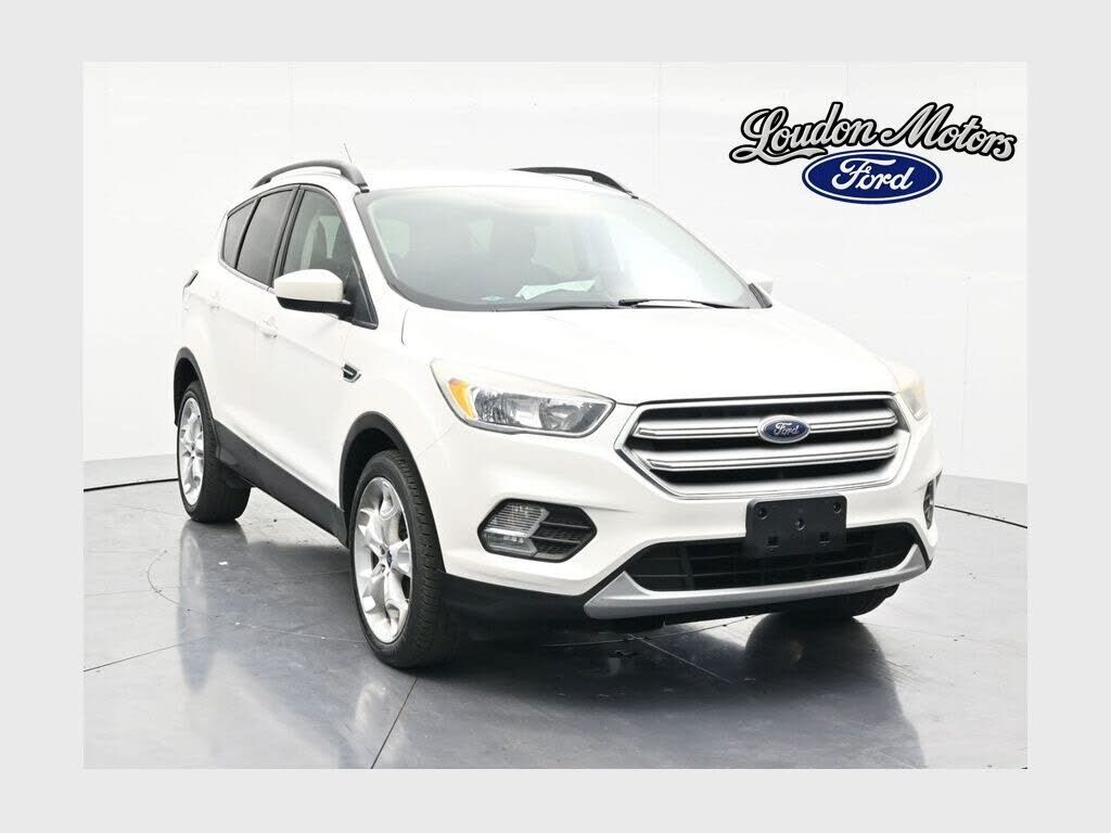 2018 FORD Escape
