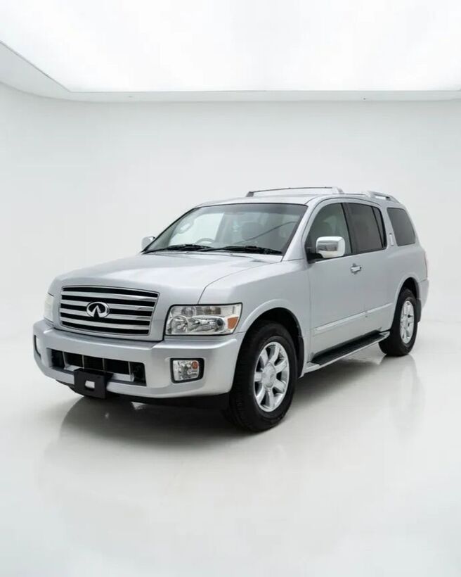2004 INFINITI QX56