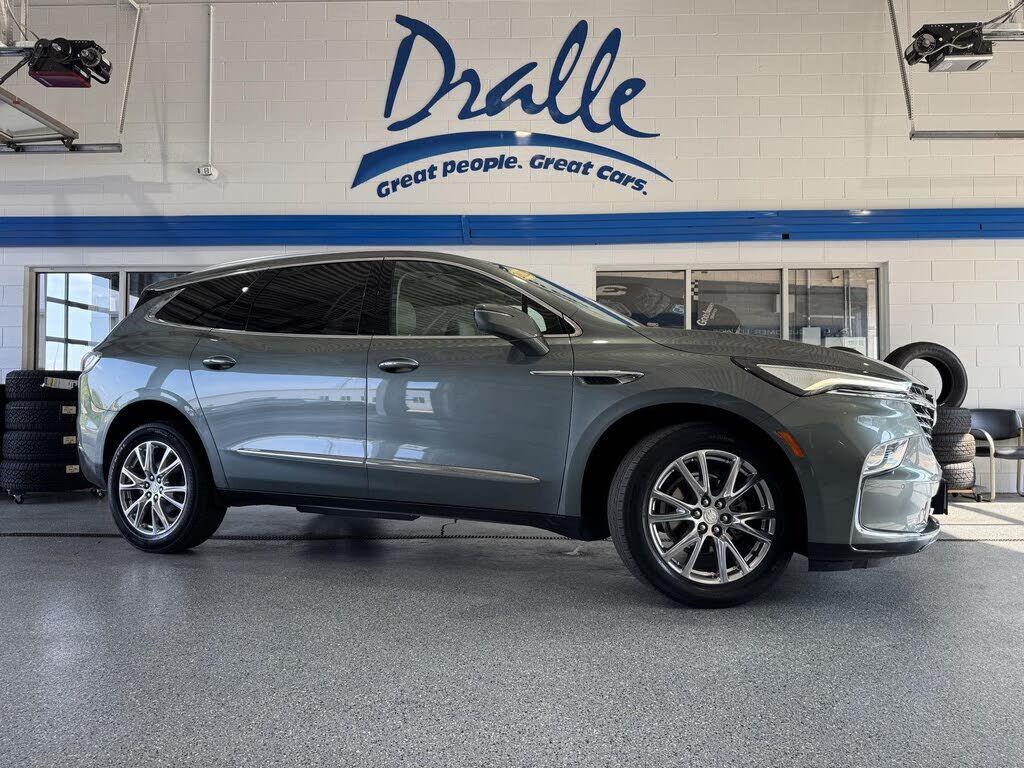 2022 BUICK Enclave