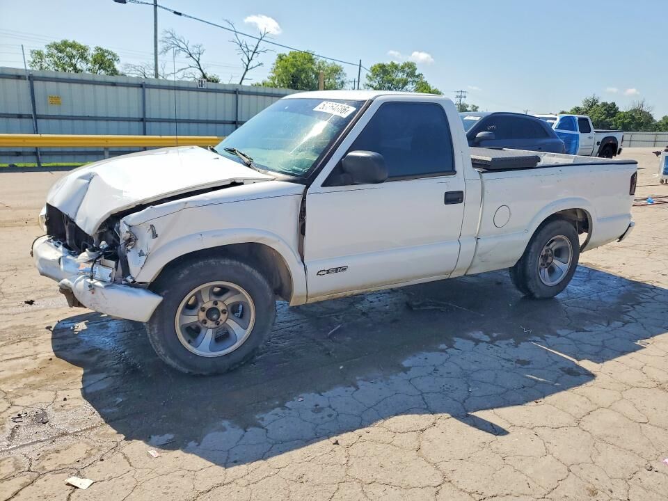 2002 CHEVROLET S-10 Pickup