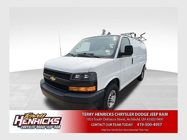 2022 CHEVROLET Express