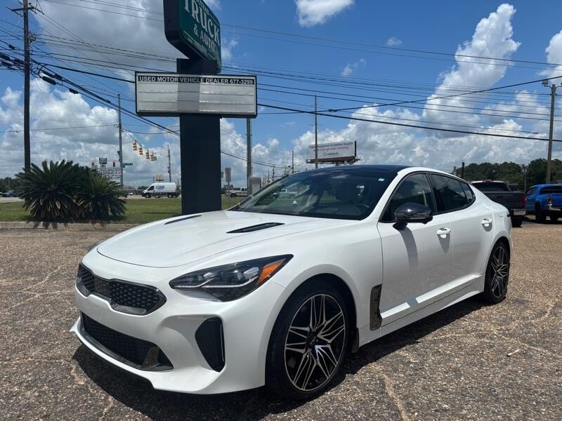 2023 KIA Stinger