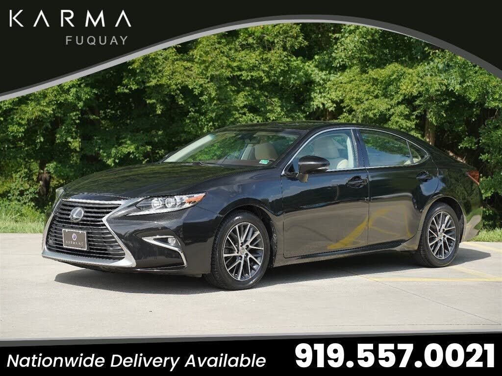 2017 LEXUS ES