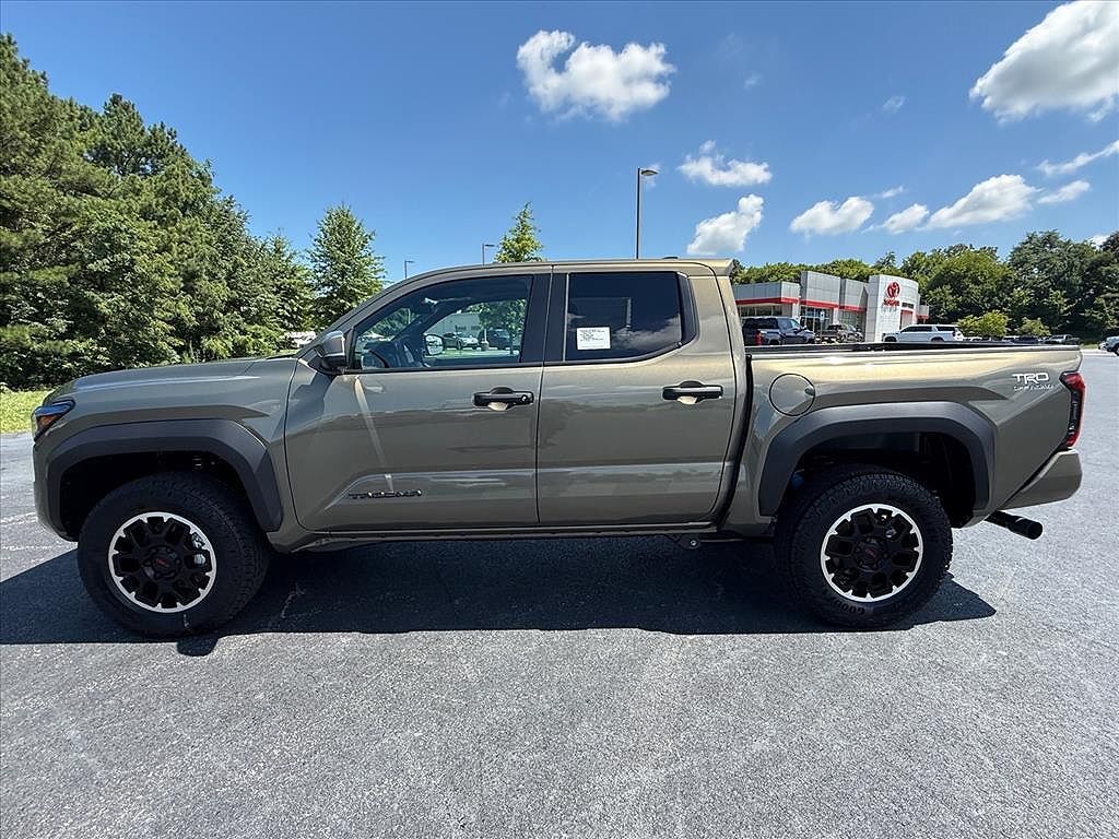 2026 TOYOTA Tacoma