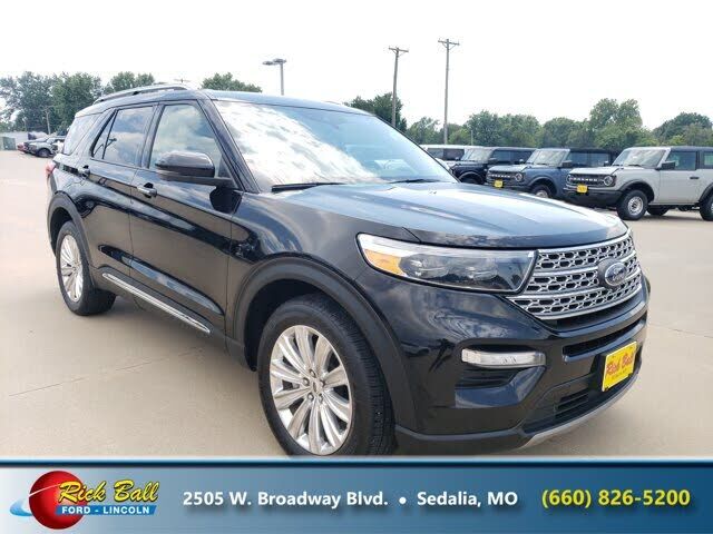 2022 FORD Explorer