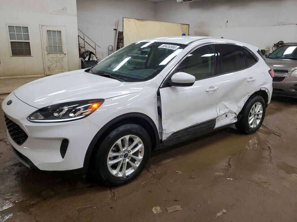 2020 FORD Escape