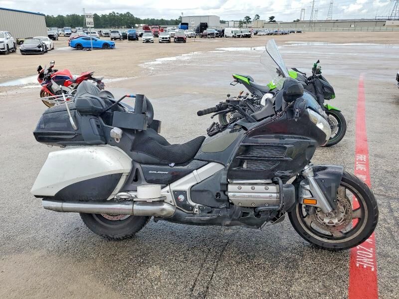 2006 HONDA GL1800