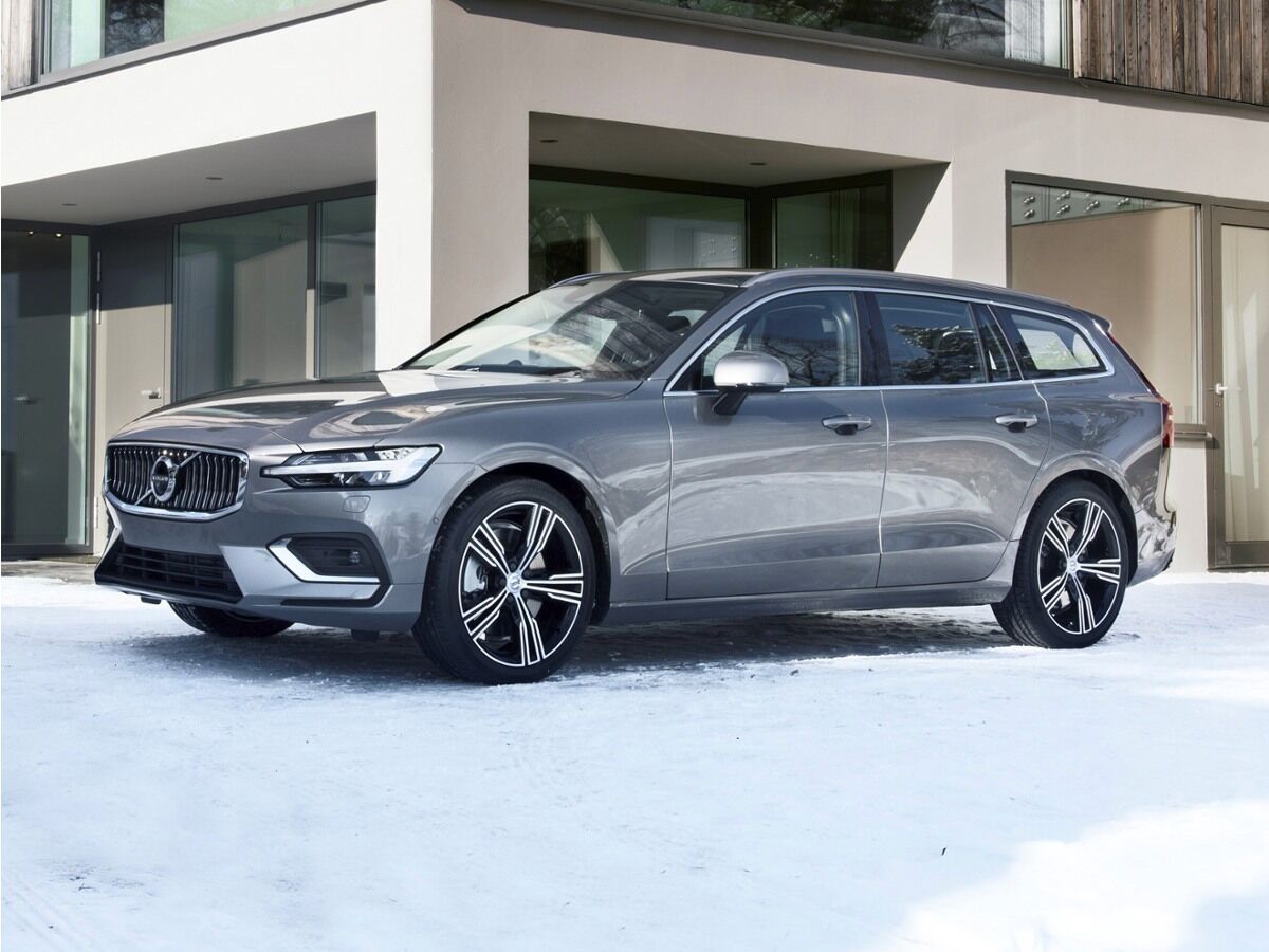 2019 VOLVO V60