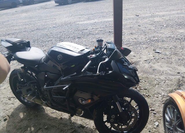 2025 YAMAHA YZF
