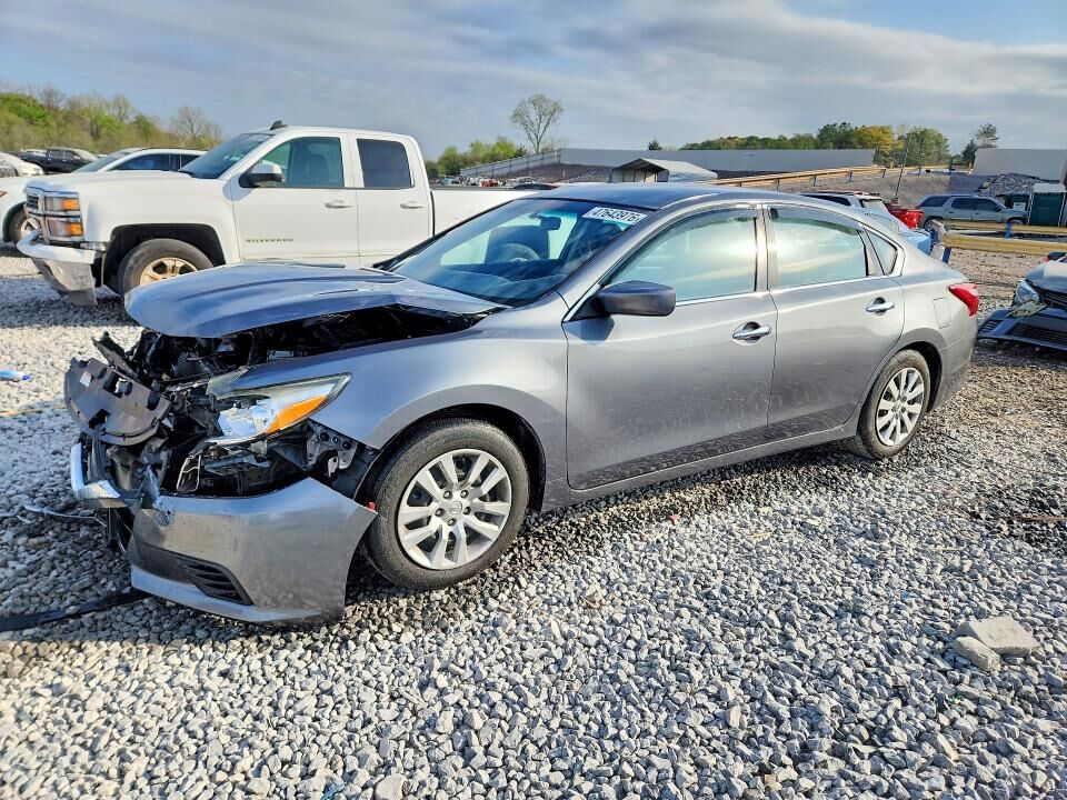 2017 NISSAN Altima