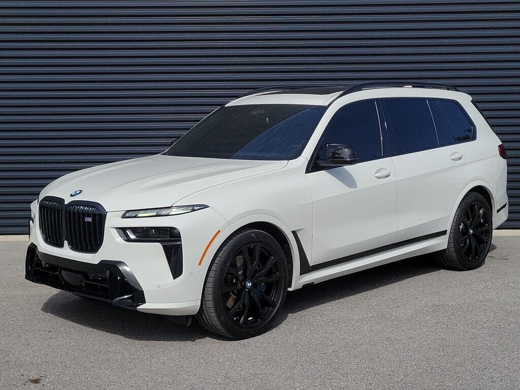 2025 BMW X7