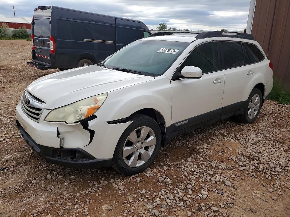 2011 SUBARU Outback