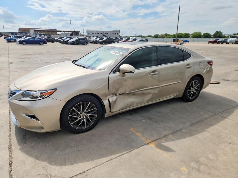 2016 LEXUS ES