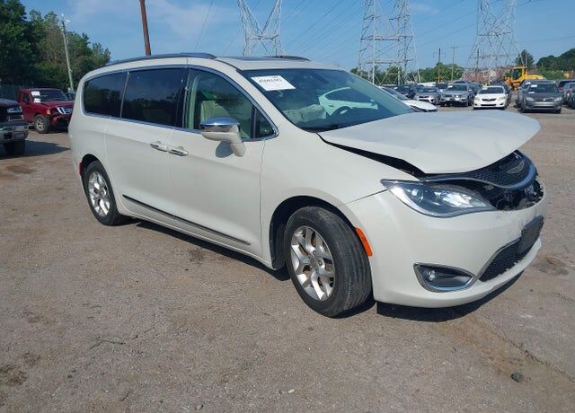 2020 CHRYSLER Pacifica