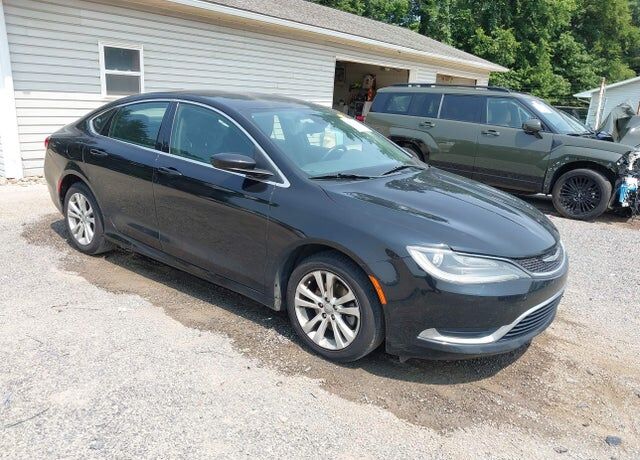 2015 CHRYSLER 200