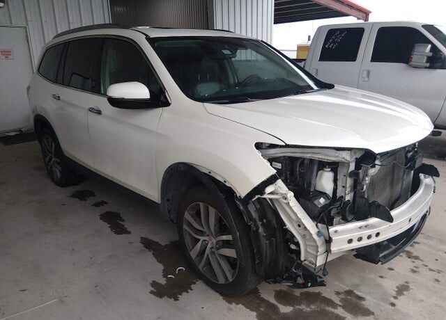 2017 HONDA Pilot