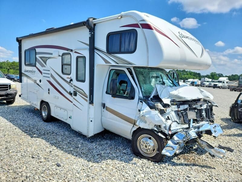2017 FORD E-450